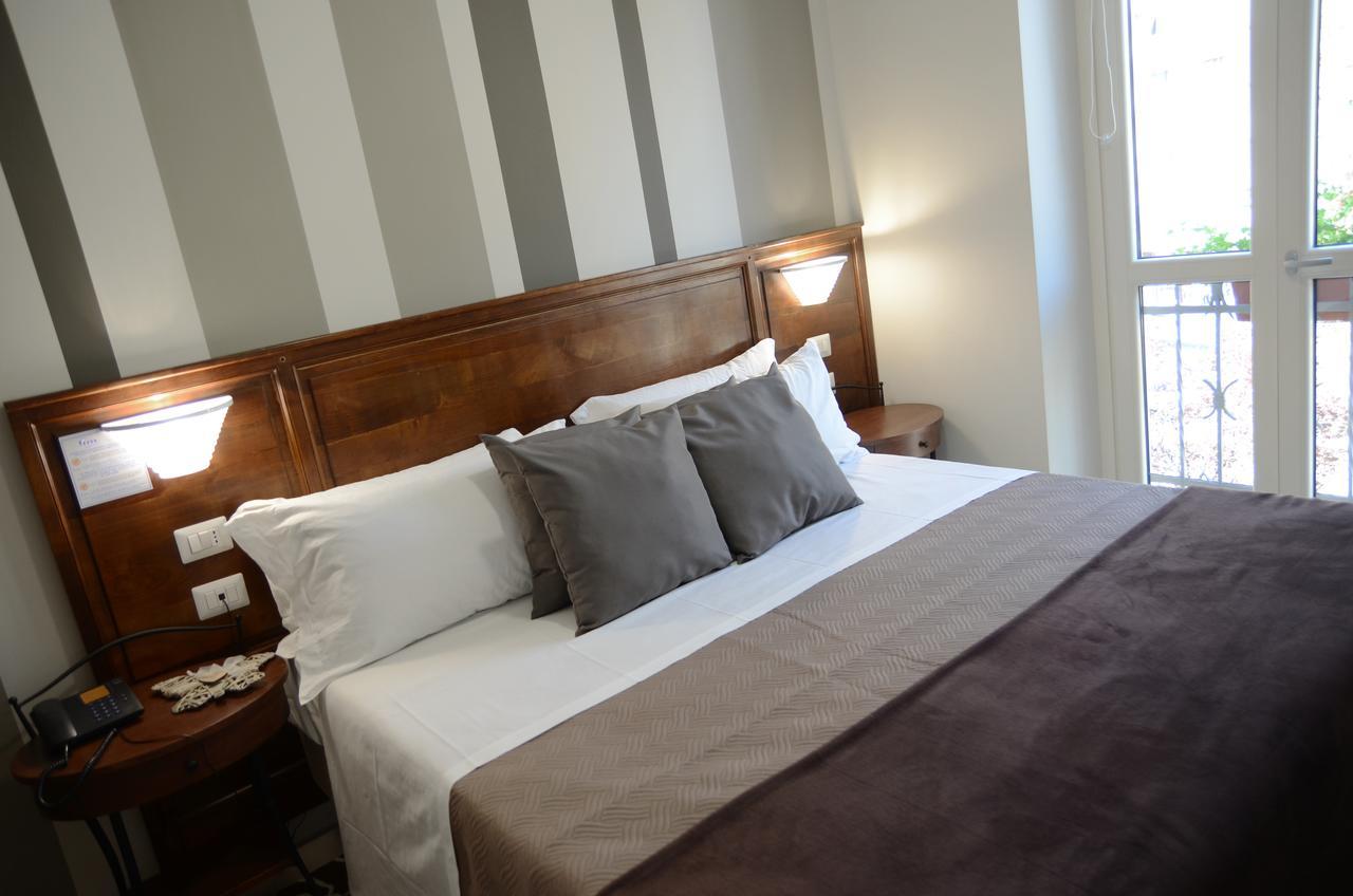 Hotel Giulio Cesare Турин Экстерьер фото